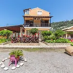 Mires House Front 2 Άγιος Γόρδιος